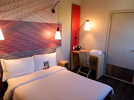 Adapted Apartment with Double Bed