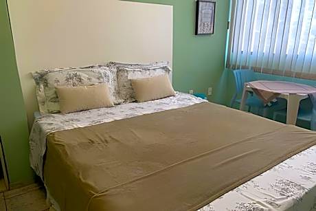 Suite equipada com cozinha , conforto e paz !