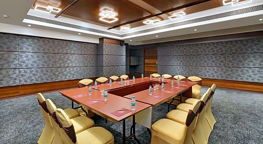 UK 27 The Fern Belagavi