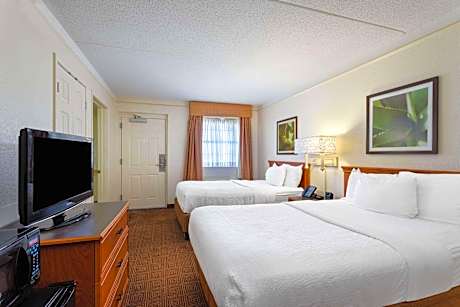 2 Queen Beds, Deluxe Room, Non Smoking