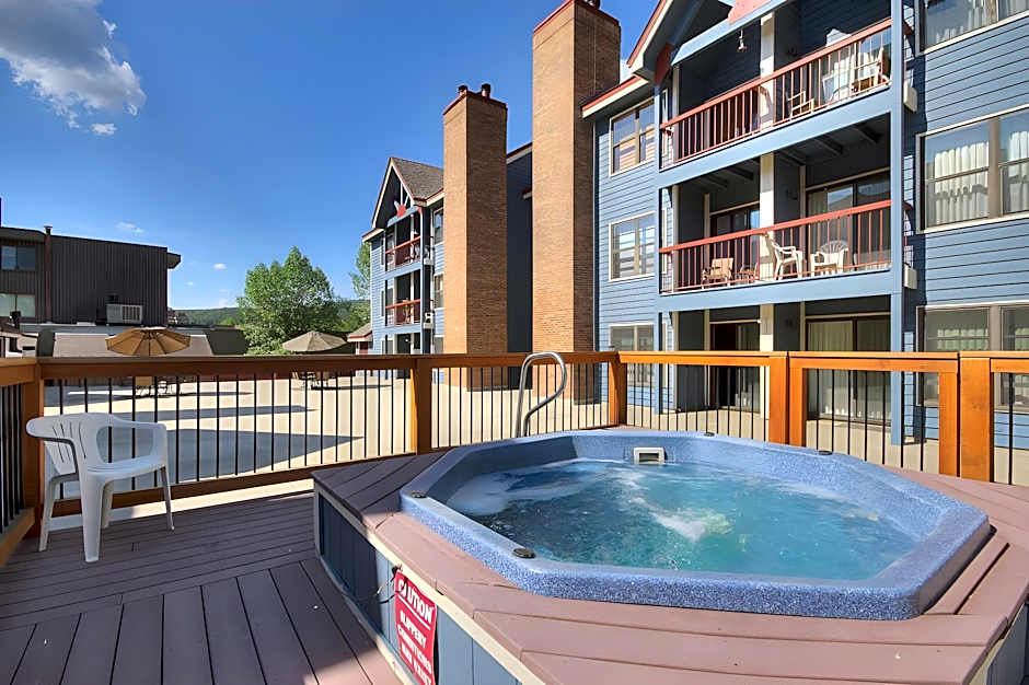 River Mountain Lodge