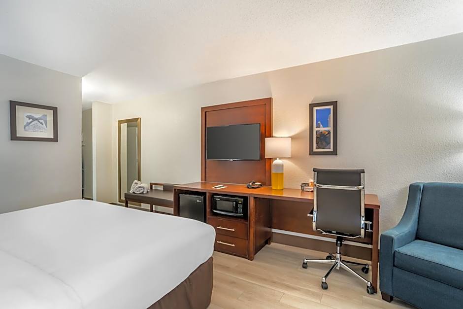 Comfort Inn Charlotte Airport Uptown
