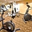 Holiday Inn Express and Suites Wichita Airport By IHG
