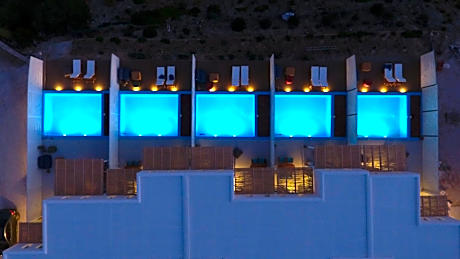 Aelia Collection Suites - Adults Friendly