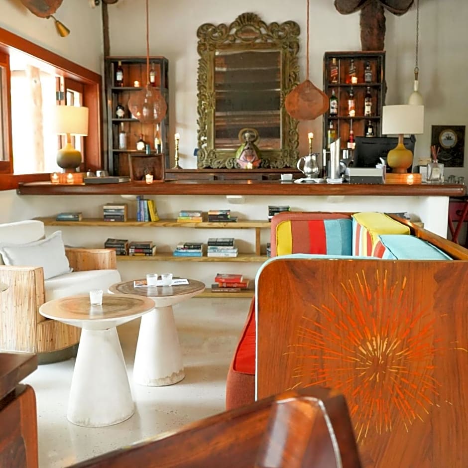 Ser Casasandra Boutique Hotel