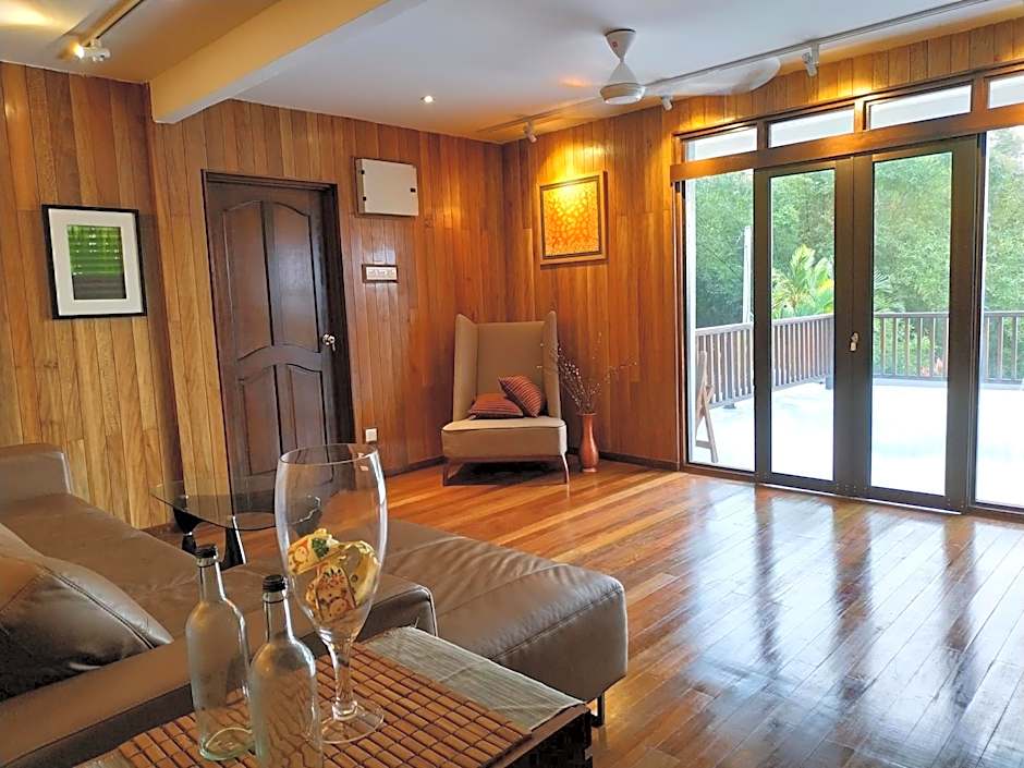 Kairos Villa