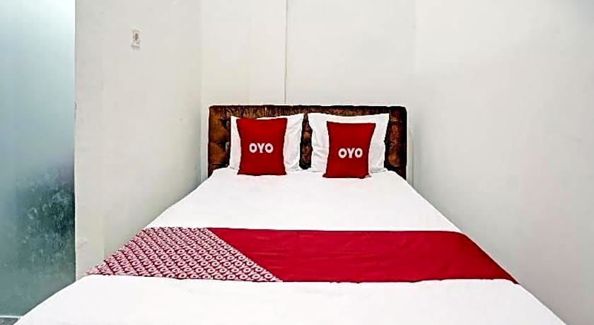 Hotel O Grand Syariah Hagawa Lamongan Near SPORT CENTER LAMONGAN