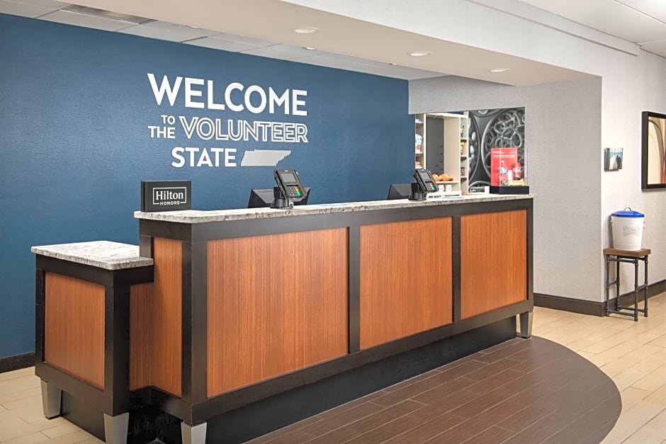 Hampton Inn Lenoir City
