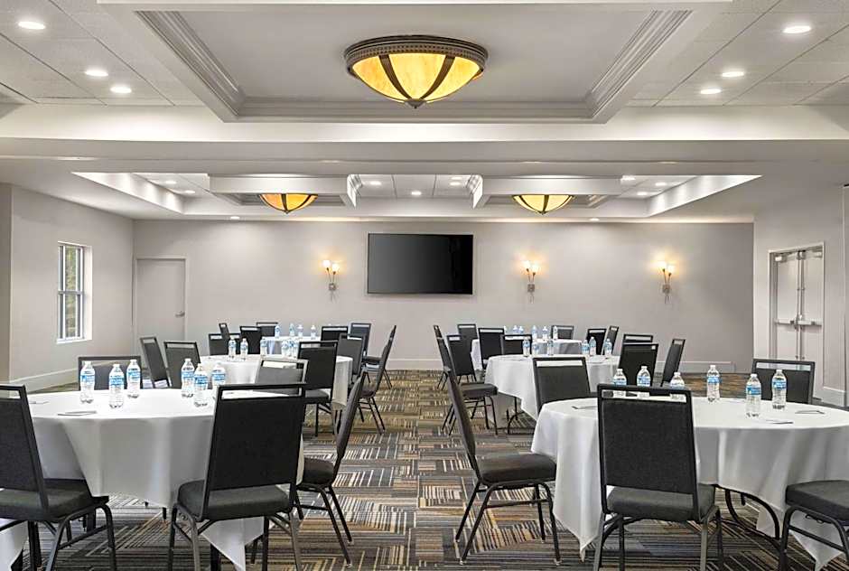 Homewood Suites By Hilton Richmond - Airport