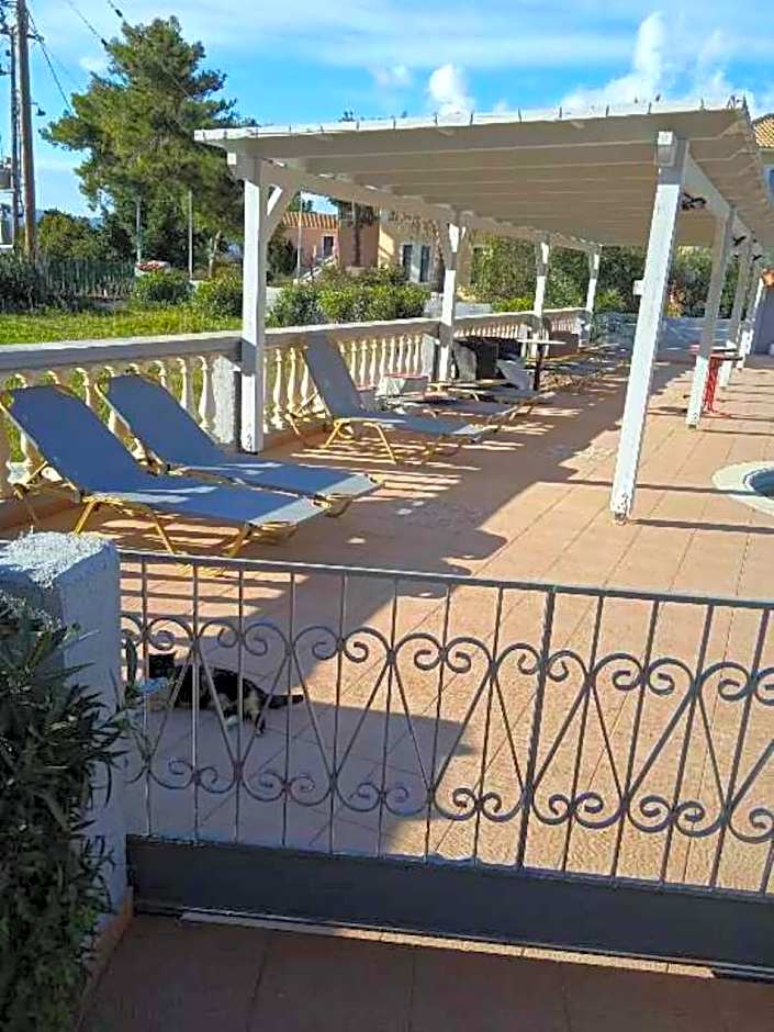 RESIDENTS IONIAN (BED AND BREAKFAST)