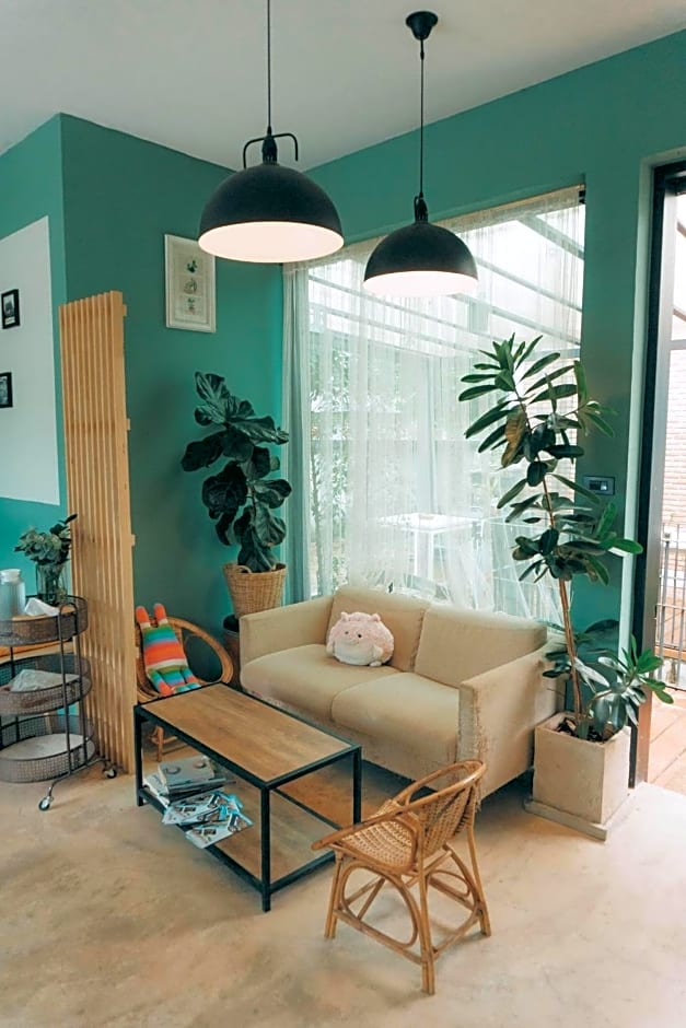 Shanti-Retreat Hotel