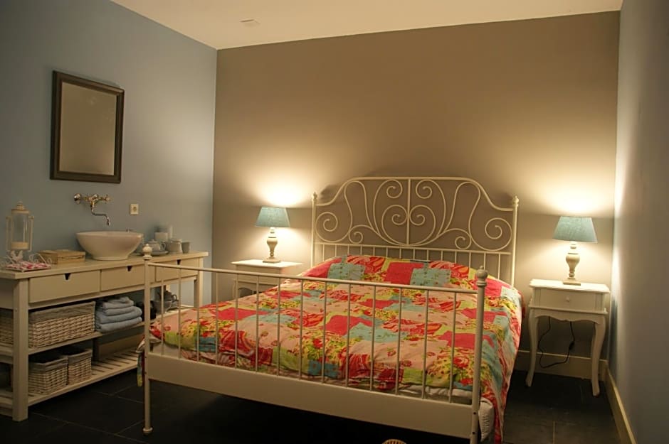 Photo 1 of 37 of B&B Van Hunebed Naar Jullie Bed