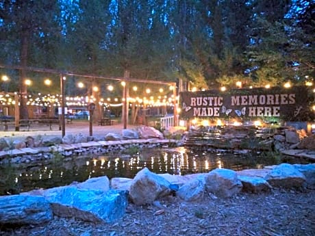 Grey Squirrel Resort