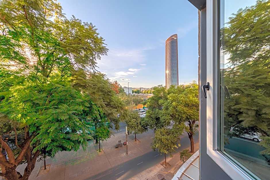 Ribera De Triana Hotel