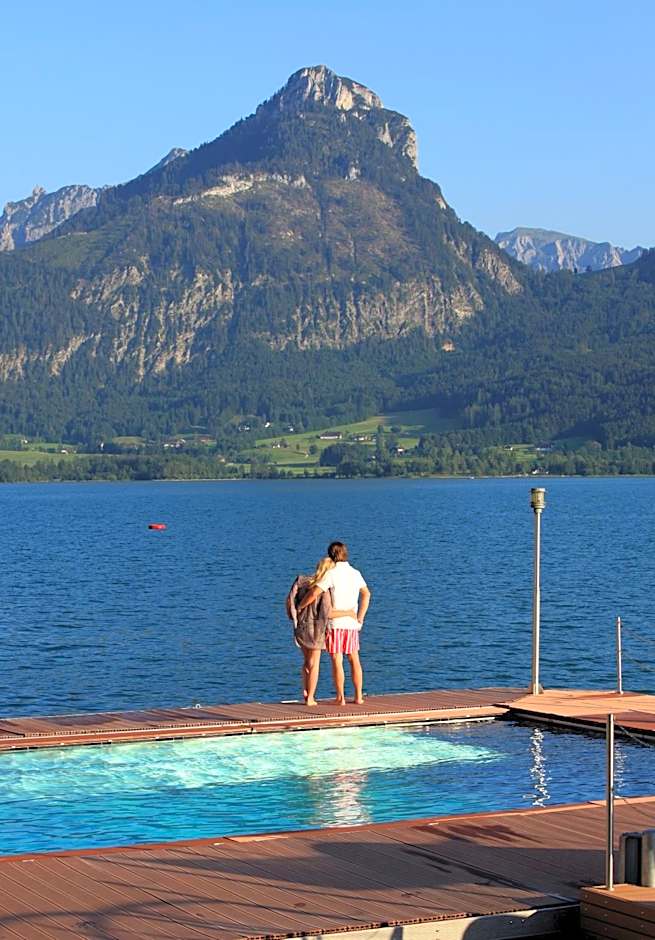 Romantik Residenz (Ferienwohnungen Hotel Im Weissen Rössl) - Dependance