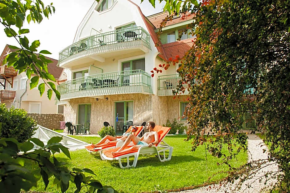 Holiday Club Apartman Hotel