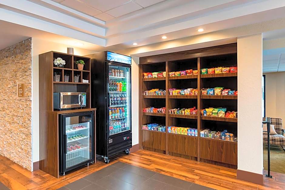 Four Points by Sheraton Milwaukee Airport