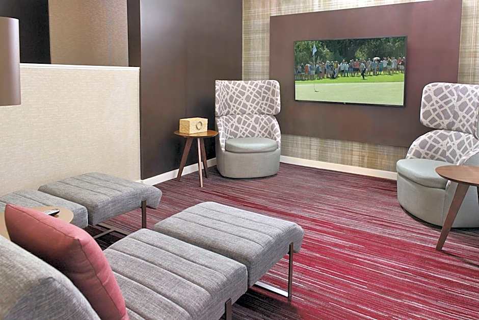 Courtyard by Marriott Greenville Haywood Mall