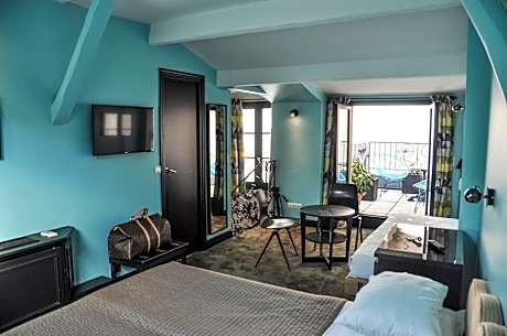 Suite with Terrace