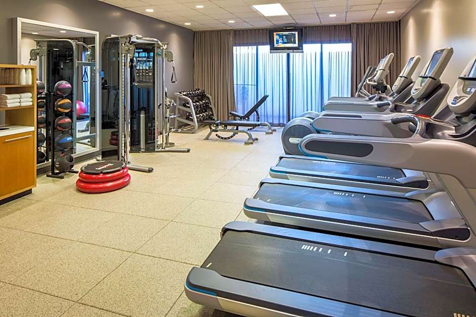 DoubleTree By Hilton Newark - Fremont