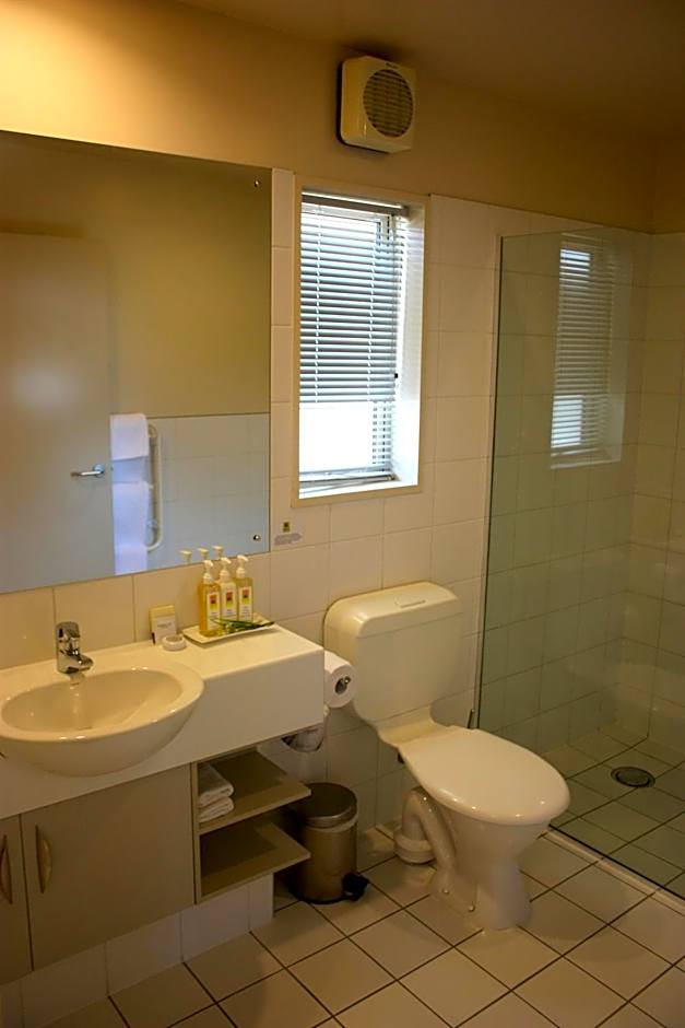 Cedar Grove Motor Lodge