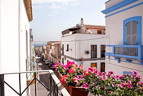 Bobo's House Calasetta