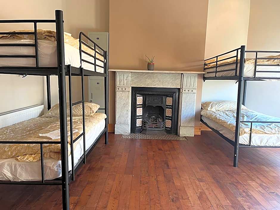 Gr8 Hostel at The Mount