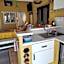 -Dorm Hostelworld Camp Backpackers-la girelle