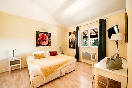 King Room with Garden View (Annex)