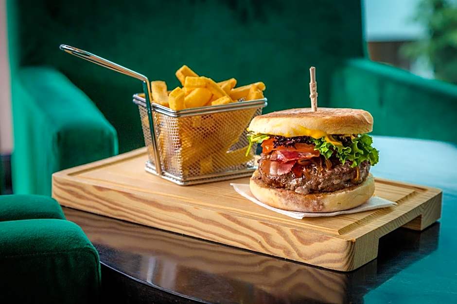 Cidnay Santo Tirso - Charming Hotel & Executive Center