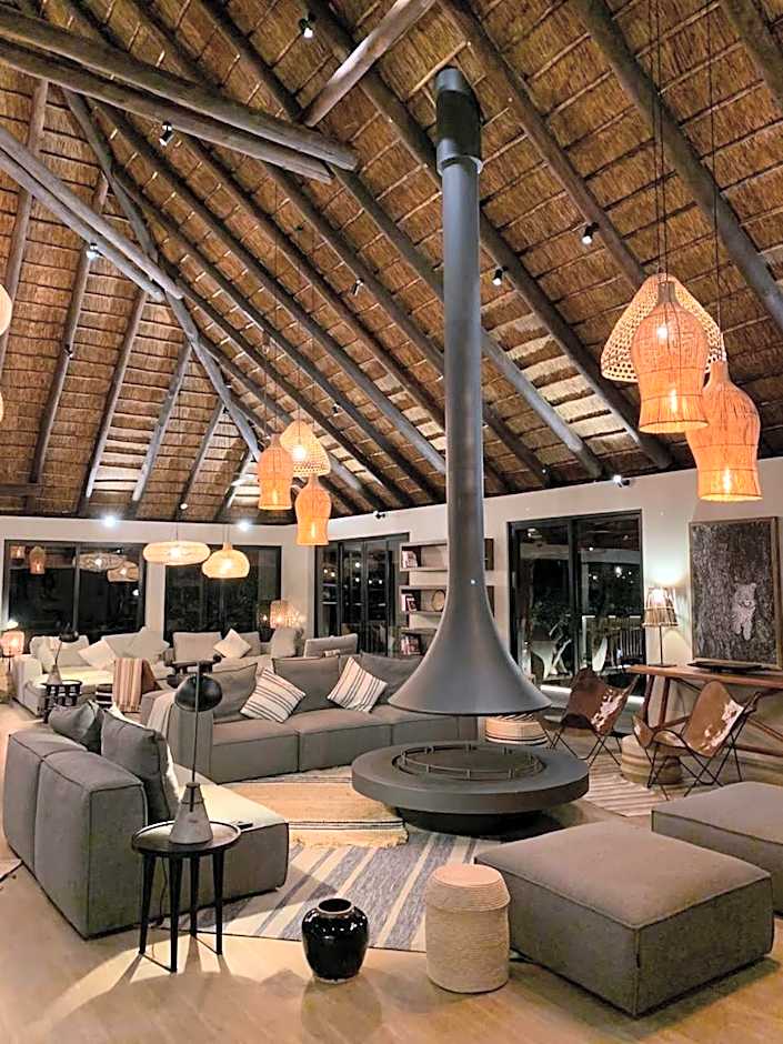 Laluka Safari Lodge - Welgevonden Game Reserve