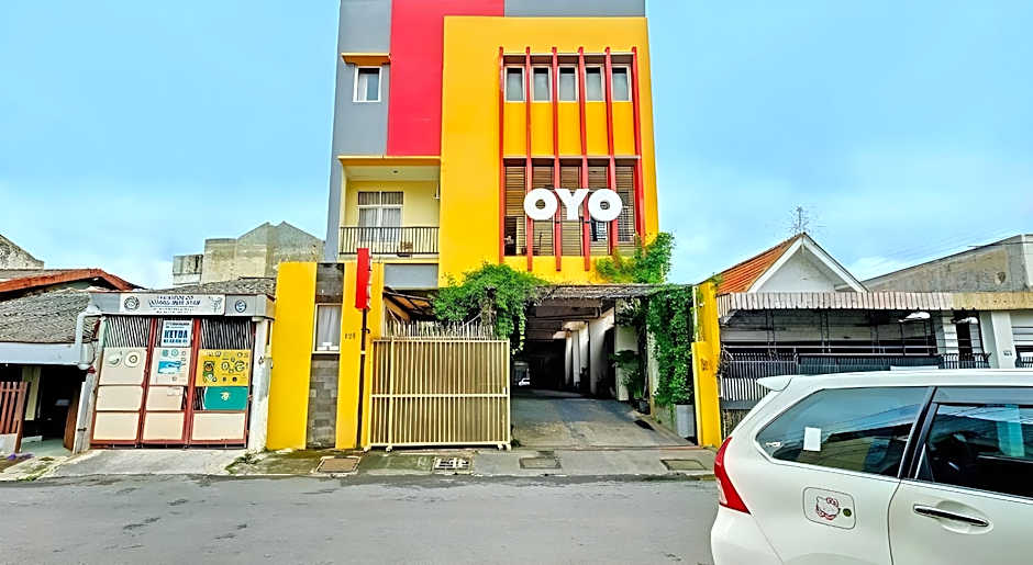 OYO 389 Sky Guesthouse