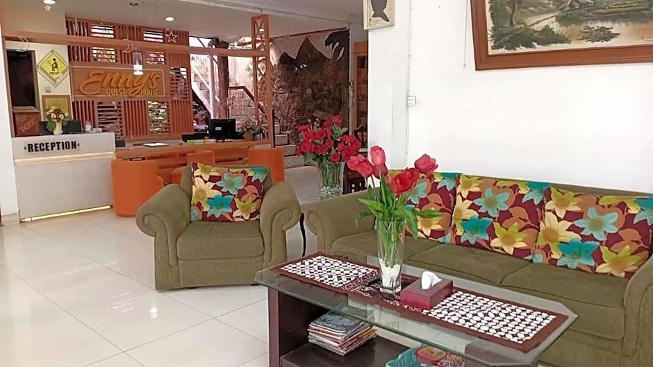 Enny's Guest House