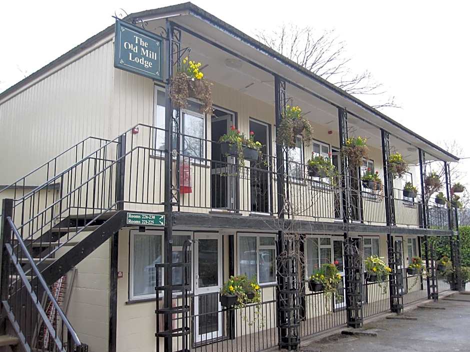 Old Mill Hotel & Lodge