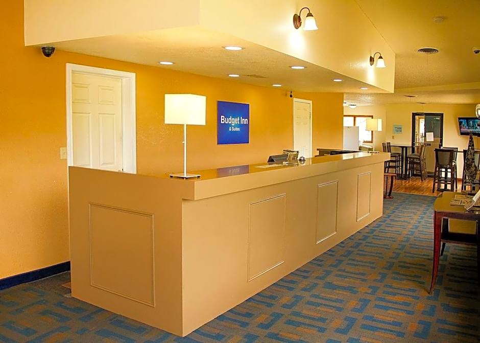 Budget Inn and Suites