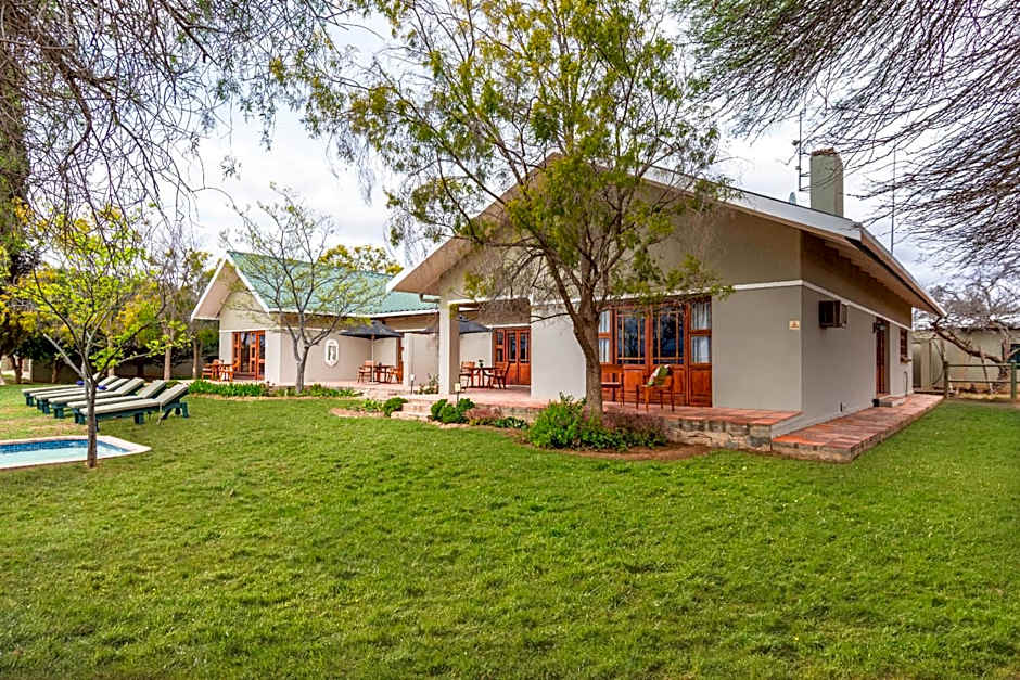 Mooiplaas Guesthouse