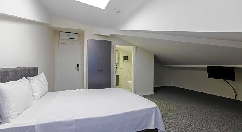 ACAR AIRPORT PLUS HOTEL