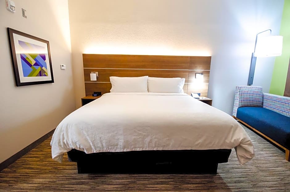 Holiday Inn Express And Suites Taylor By IHG