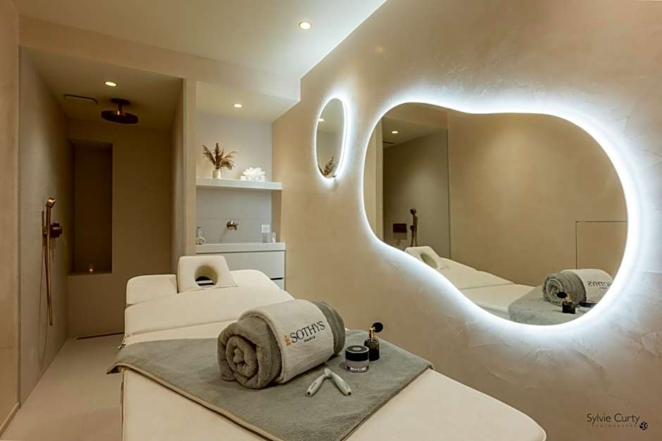 Hôtel La Monnaie Art & Spa