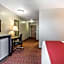 Quality Inn & Suites La Vergne