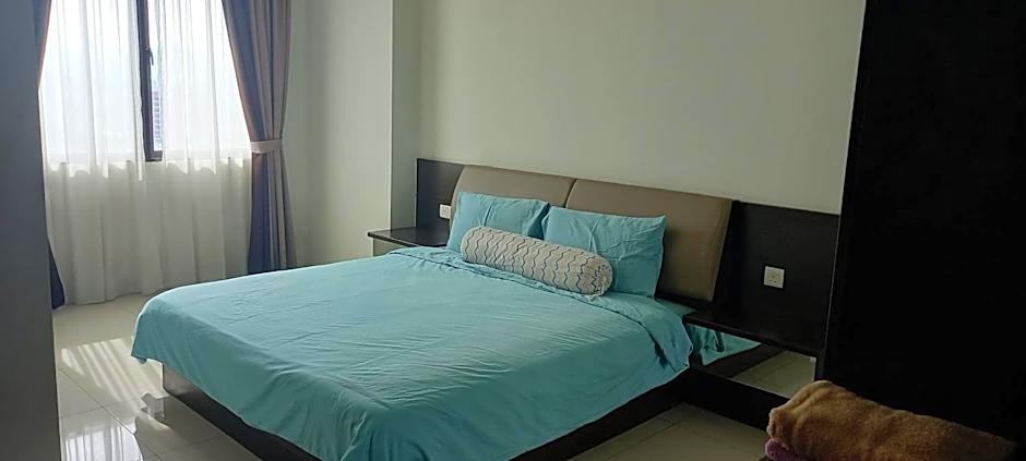 K. Riverfront apartment