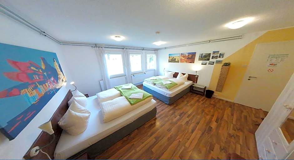 Quartier SansSouci Hostel