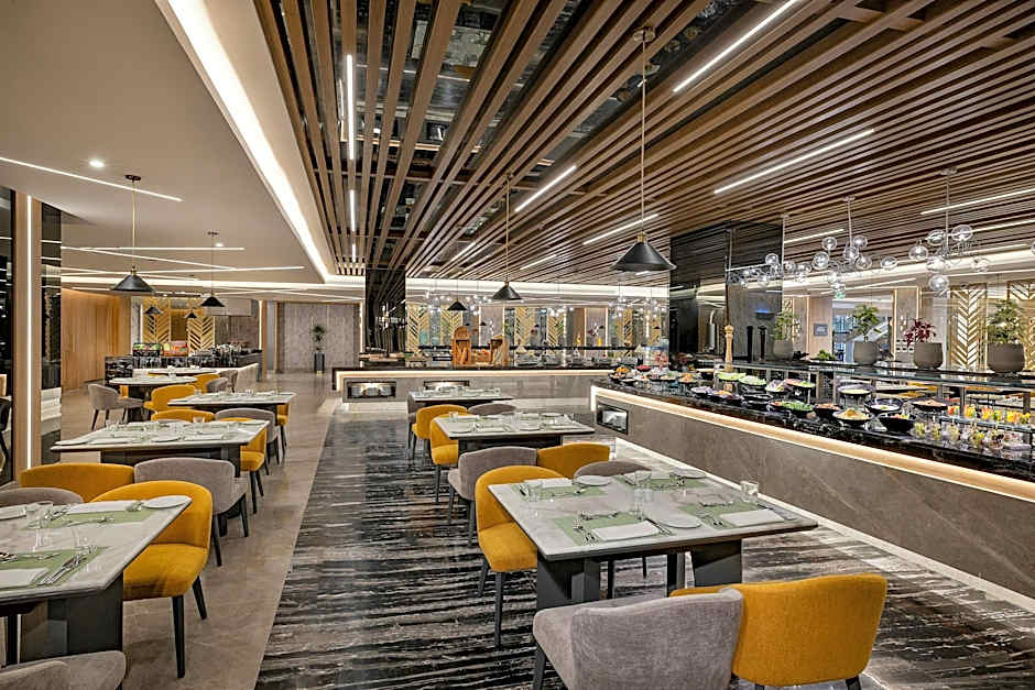 Holiday Inn and Suites Al Khobar By IHG