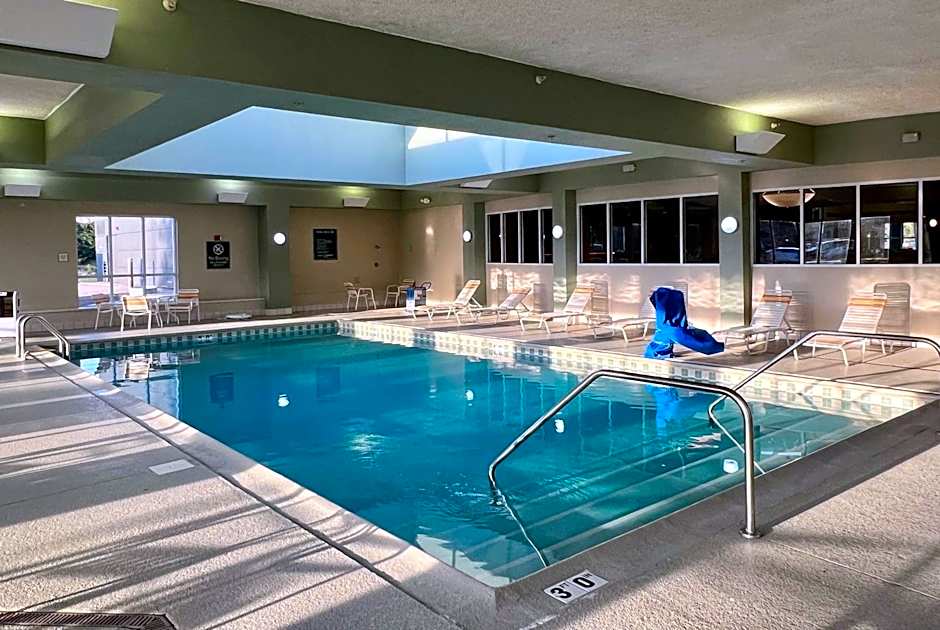 La Quinta Inn & Suites by Wyndham Bannockburn-Deerfield