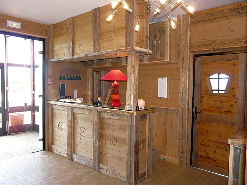 Logis Le Pont de Champ