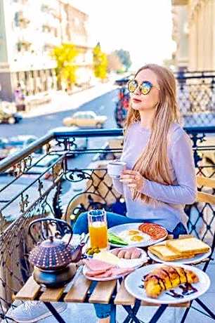 Sahil Inn Baku Hotel Formula 1 View