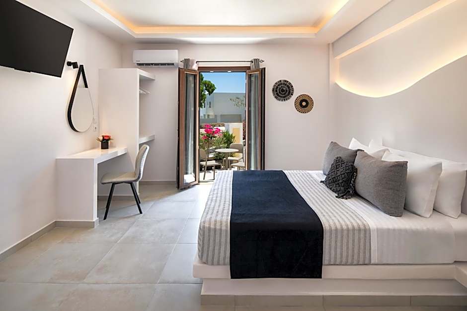 Santorinn Suites Fira