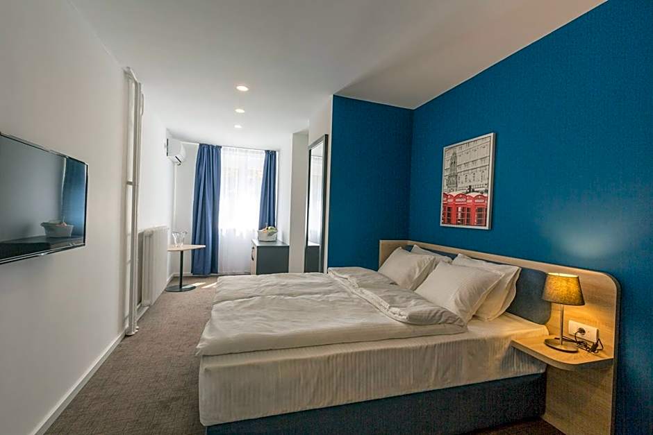 Premium Crown Suites