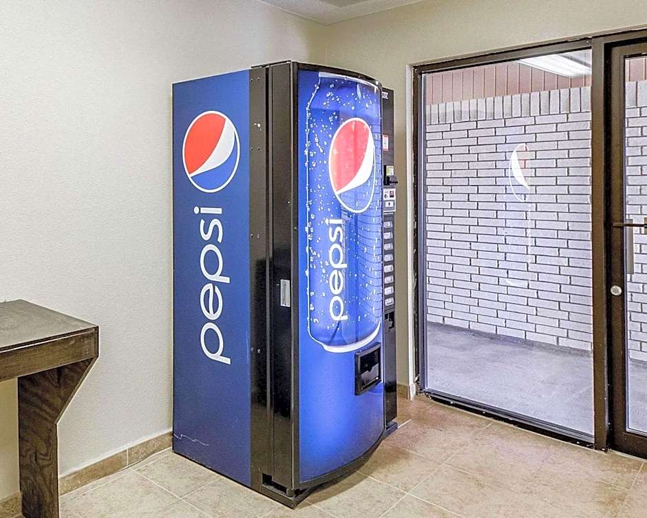 Econo Lodge Falfurrias Hwy 281