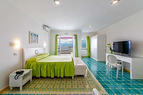 Junior Suite with Terrace